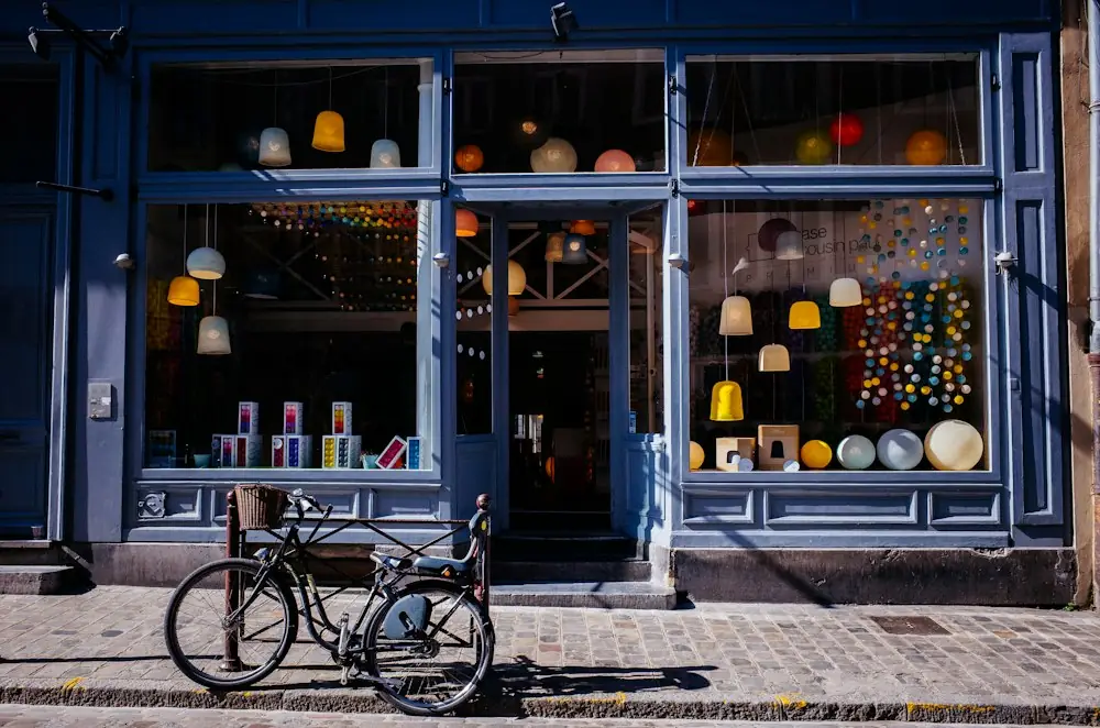Lighting shop front